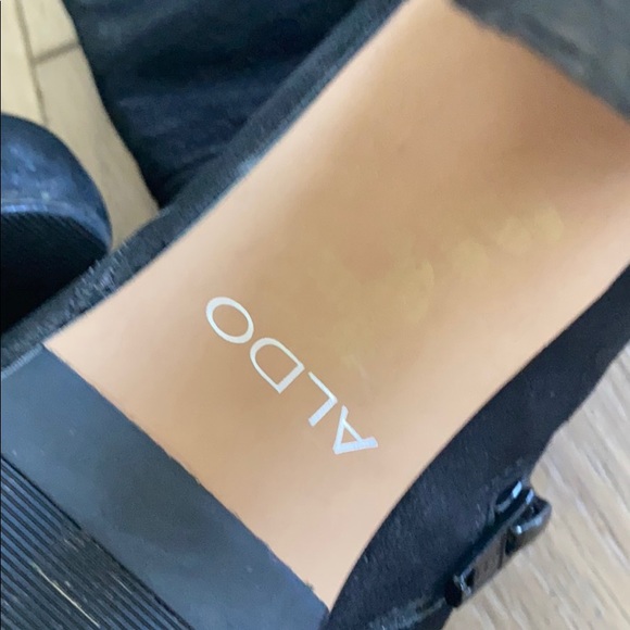 Thigh high Black Boots - Picture 2 of 3